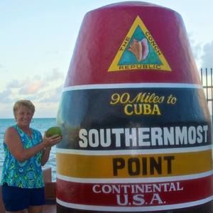 Meet your Posher, Leslie